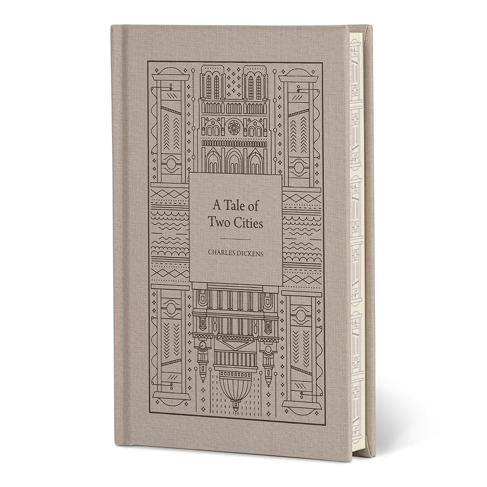 A Tale of Two Cities (Signature Clothbound Editions) cover image