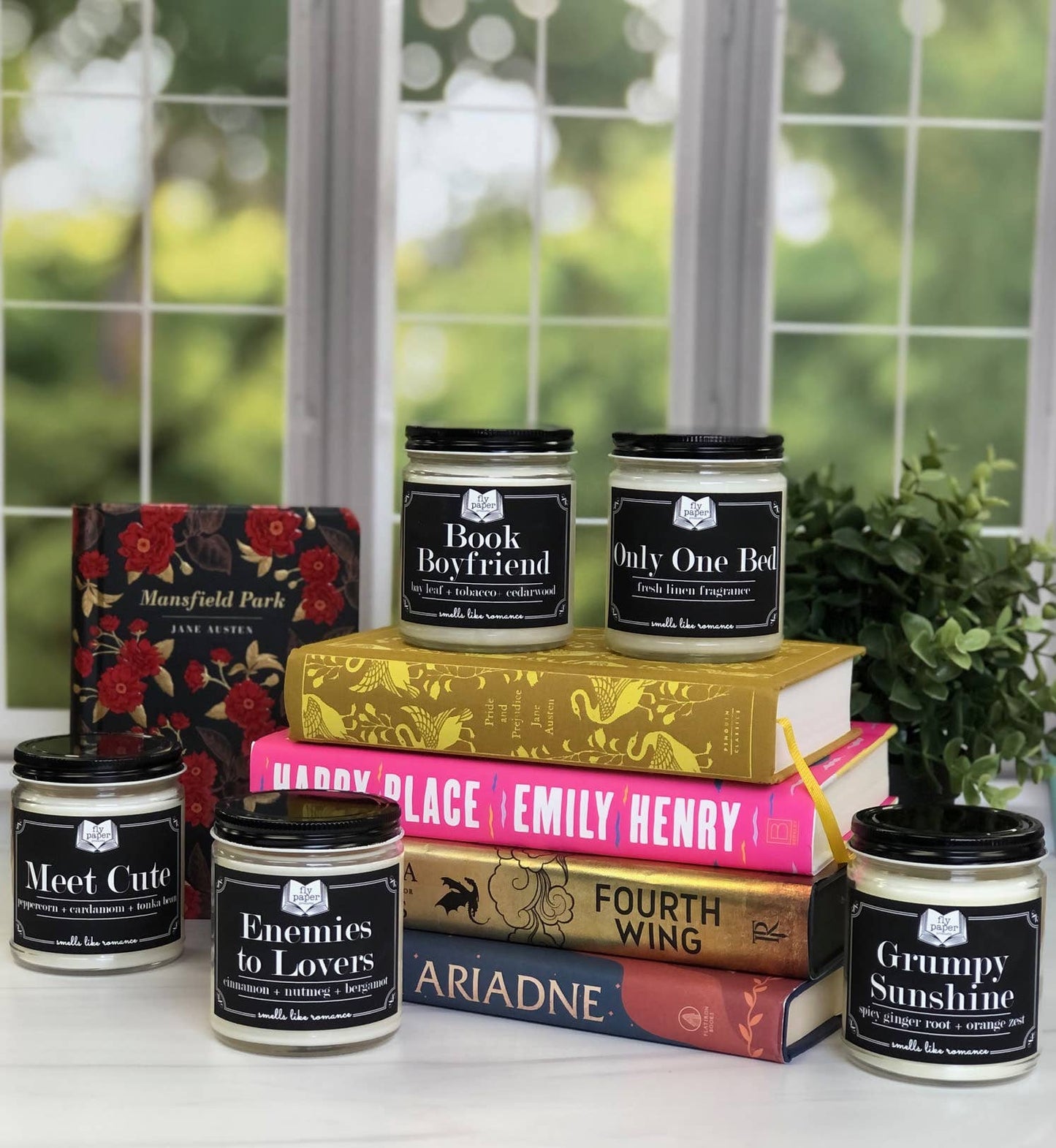 Book Boyfriend 9oz Candle Bay Leaf + Cedarwood + Tobacco