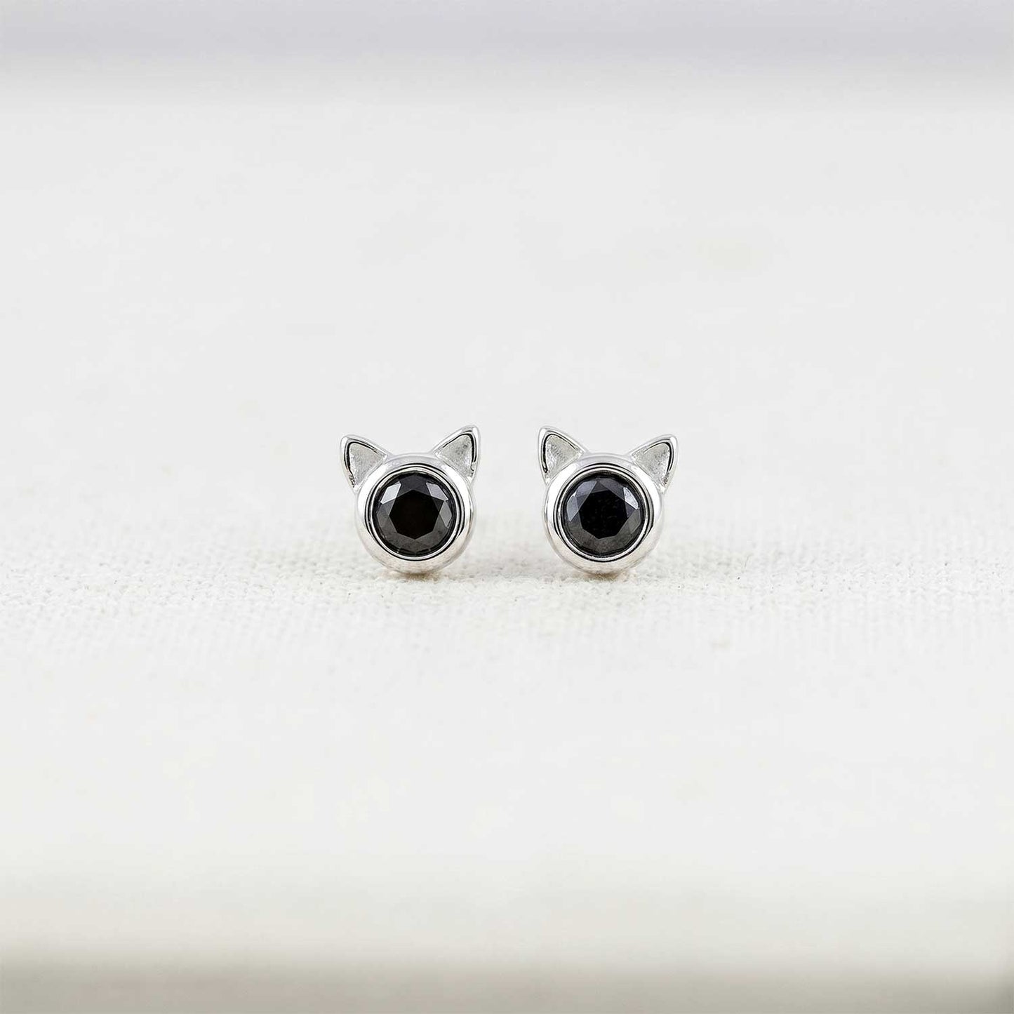 Midnight Whiskers Cat Stud Earring