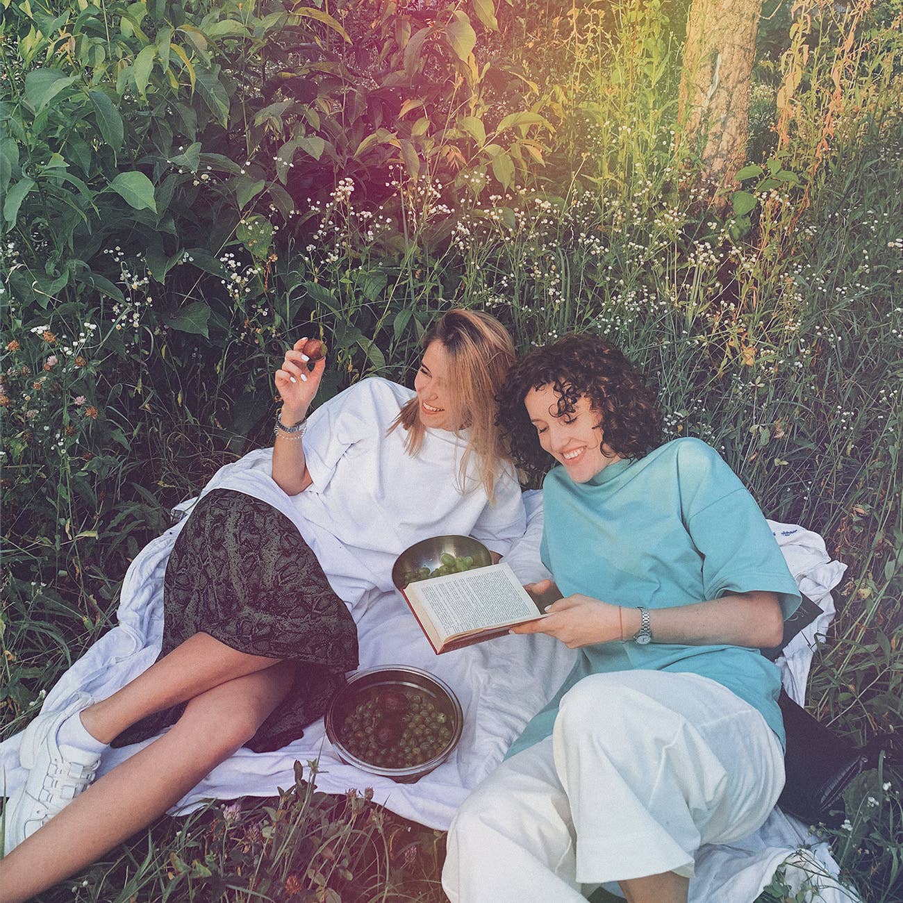 Coconut Wax Candle - Vibes - Girls Trip - 3 oz Tin