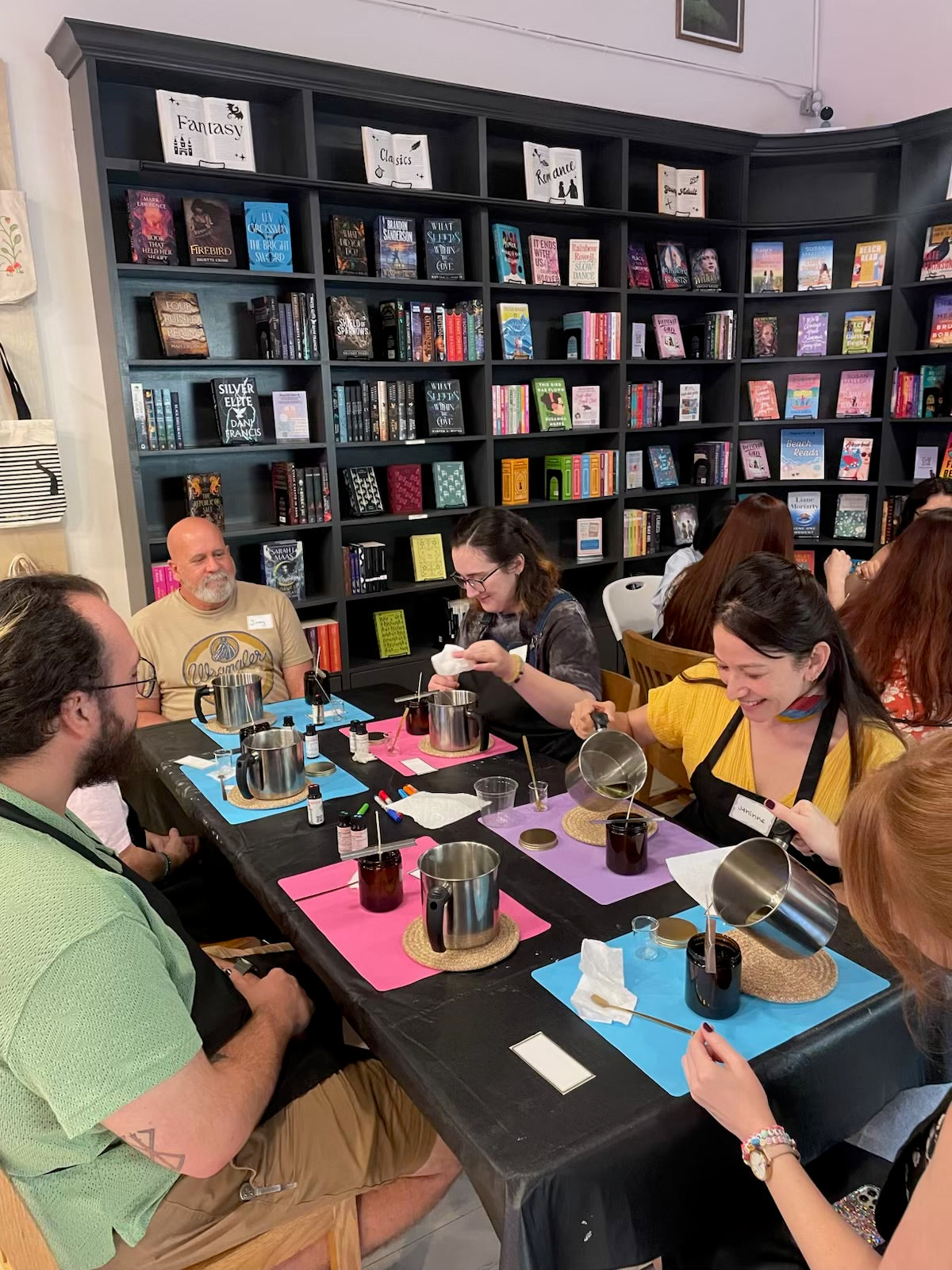 Workshop - 12/14/2025 - Candle Making with Create.Meow.Repeat.