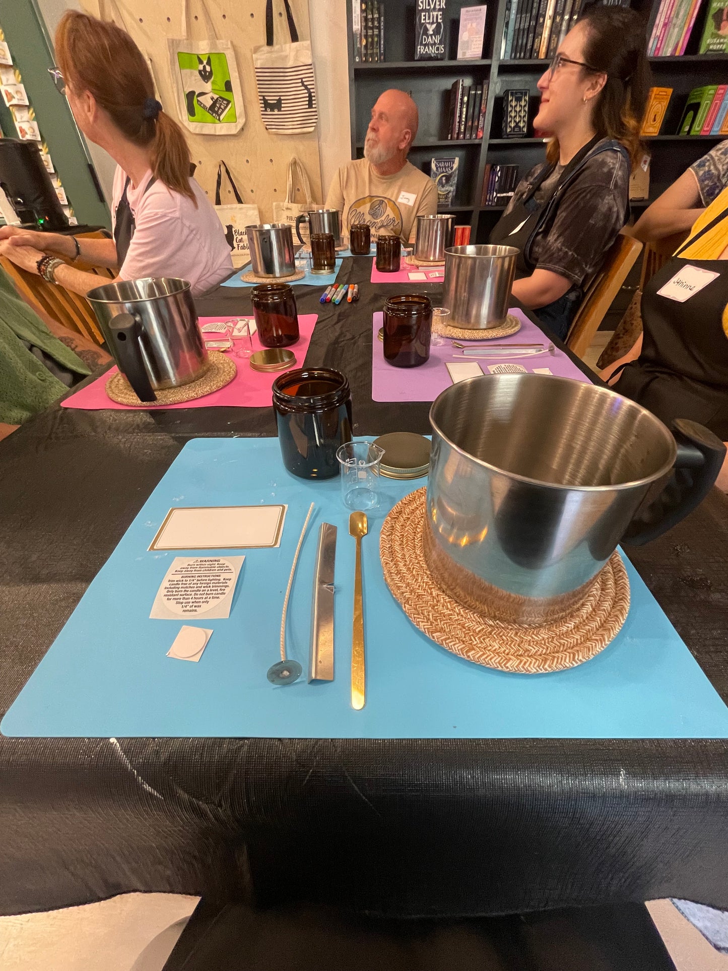 Workshop - 12/14/2025 - Candle Making with Create.Meow.Repeat.