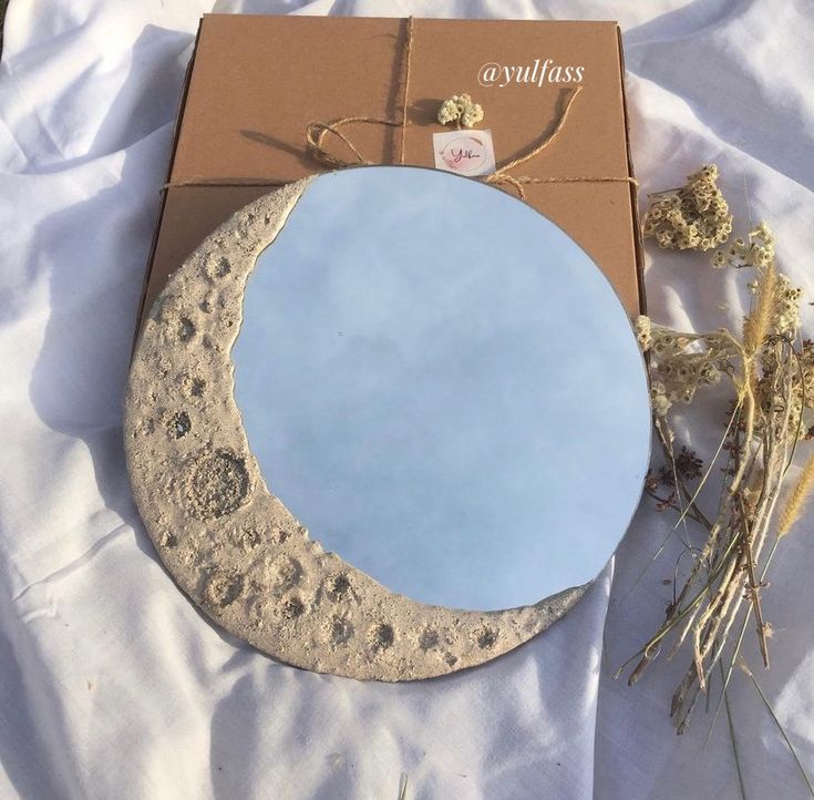 Workshop - 06/27/2025 - Mirror Painting with Side Quests: Art Café