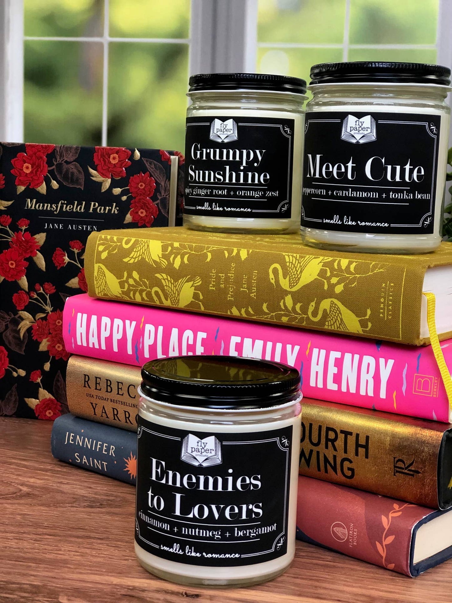 Book Boyfriend 9oz Candle Bay Leaf + Cedarwood + Tobacco